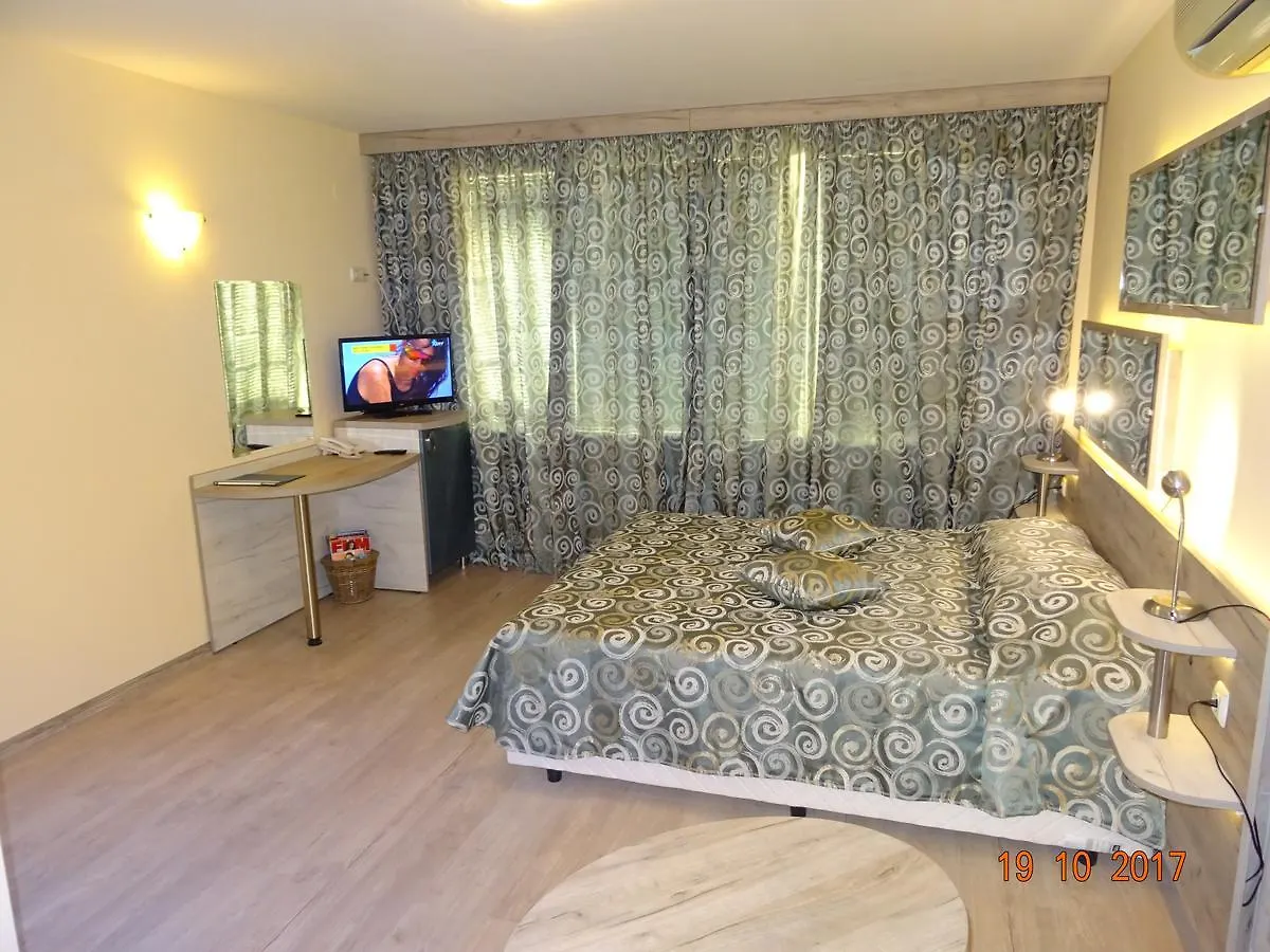Victoria Hotel Warna